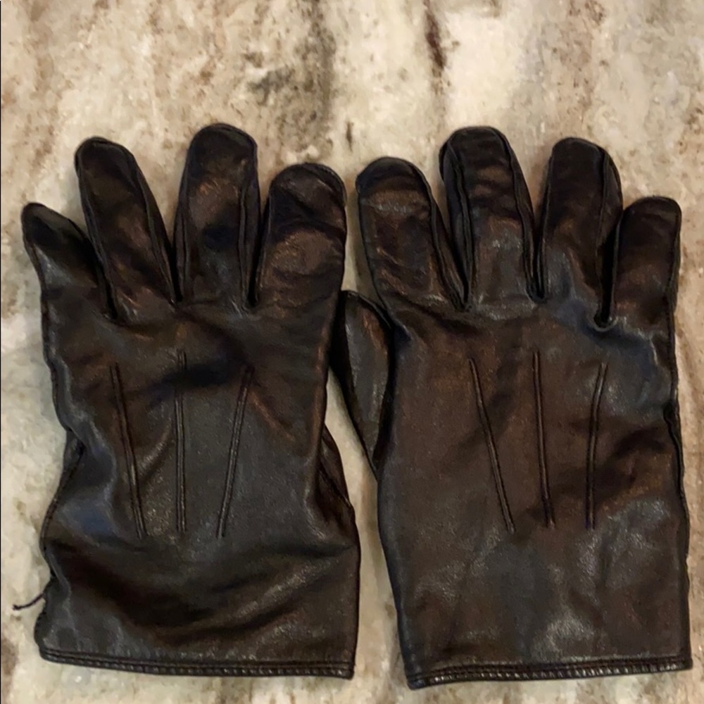 Coach Men’s XL 100% leather 100% cashmere lining